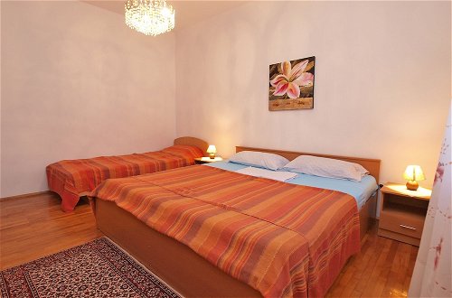 Photo 3 - Apartments Vladislava 906