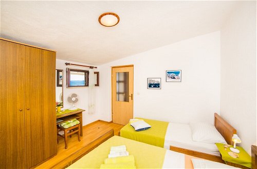 Photo 3 - A6 - apt Next to the Beach w Balcony and sea View