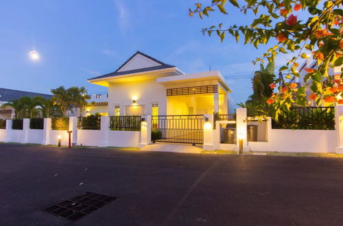 Photo 21 - Luxury House in Hua Hin