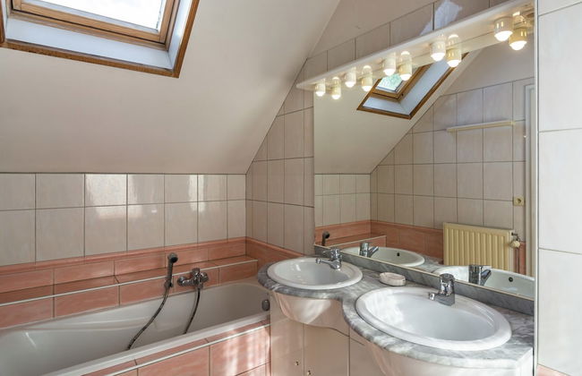 Peaceful Fontenelle Farmhouse - Foto 41