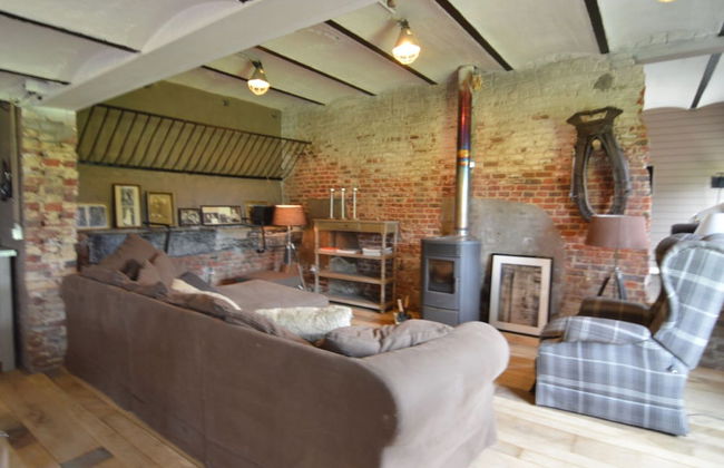 Pleasant Holiday Home in West Flanders with Enclosed Garden & Hot Tub - Foto 15