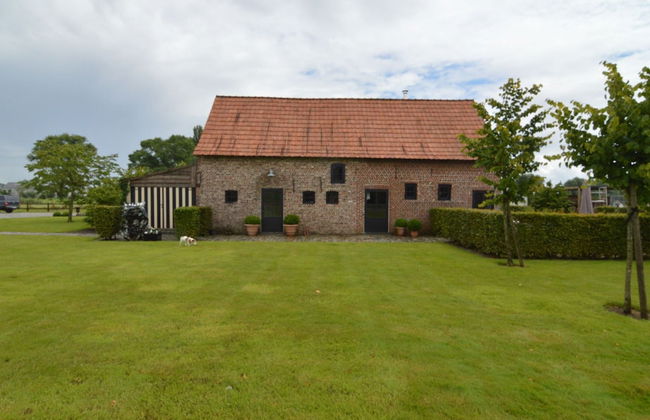 Pleasant Holiday Home in West Flanders with Enclosed Garden & Hot Tub - Foto 37