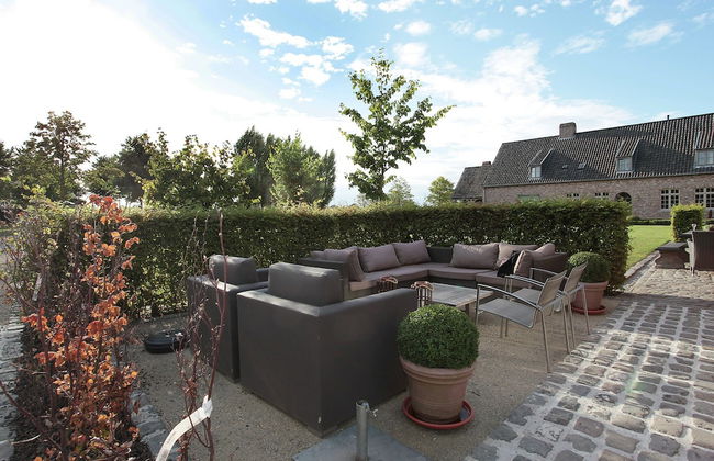 Pleasant Holiday Home in West Flanders with Enclosed Garden & Hot Tub - Foto 38