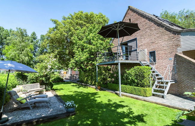 Apartment in Maldegem With Scenic Terrace - Foto 1