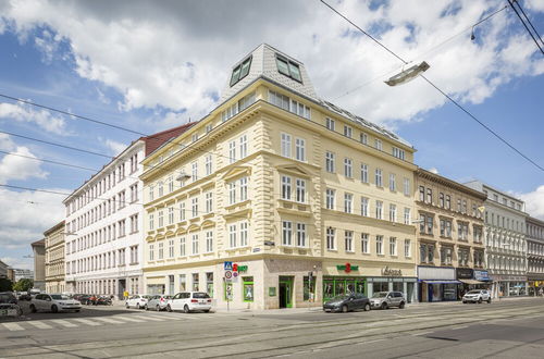 Photo 1 - Vienna Grand Apartments CITY