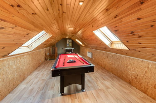 Foto 29 - Detached House with Sauna & Hot Tub near Ski Resort & Nature Park