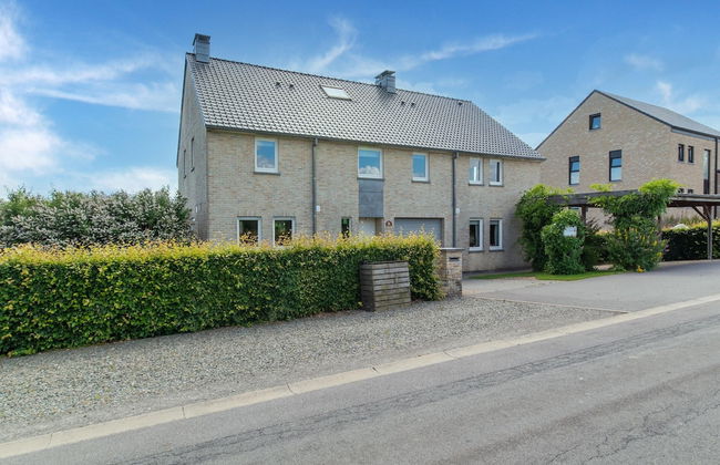 Detached House with Sauna & Hot Tub near Ski Resort & Nature Park - Photo 38