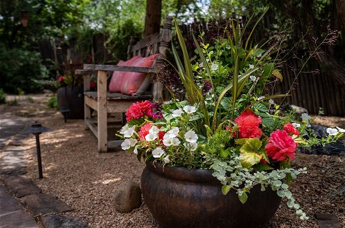 Photo 33 - Historic Garden Retreat