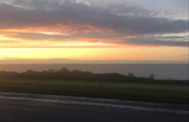 Pets Stay Free 3 Bedroom Caravan at Heacham Beach - Photo 16