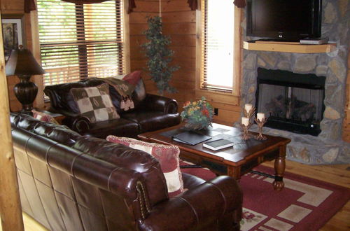 Photo 6 - White Oak Lodge & Resort