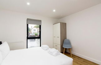 Foto 3 - Stunning 2bed Flat in Bond House