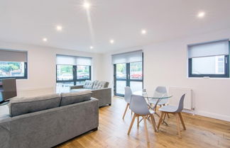 Foto 1 - Stunning 2bed Flat in Bond House