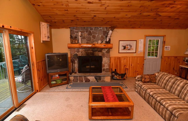 Pineview - Photo 6