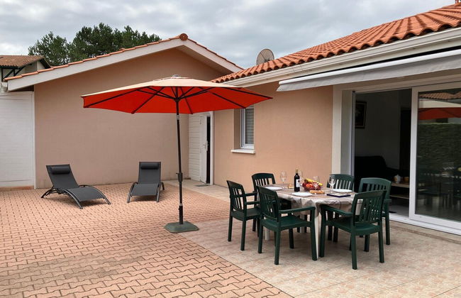 Terraced Holiday Home in Moliets - Foto 1