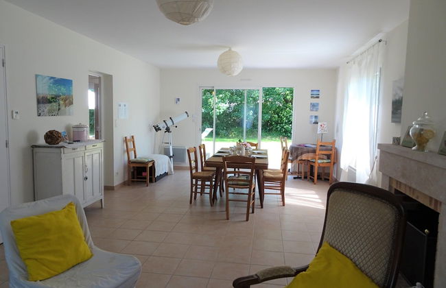 Spacious Holiday Home Located in the Heart of the bay of Mont St Michel - Foto 17