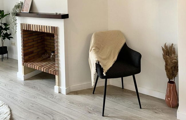 Hancinda Sleeps 4 With Free Parking - Photo 25