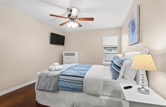 Spacious 3BR Home in Amazing Location - Foto 21