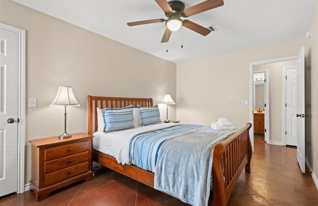 Spacious 3BR Home in Amazing Location - Foto 26