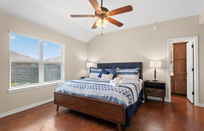 Spacious 3BR Home in Amazing Location - Foto 14