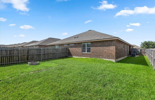Spacious 3BR Home in Amazing Location - Foto 58
