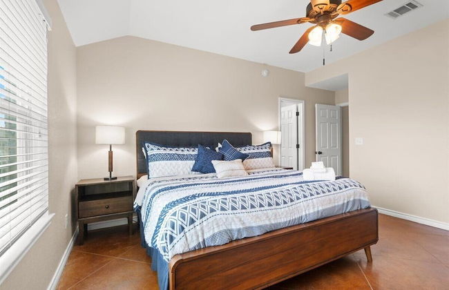 Spacious 3BR Home in Amazing Location - Foto 22
