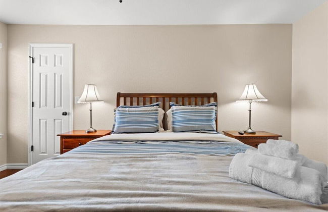 Spacious 3BR Home in Amazing Location - Foto 20