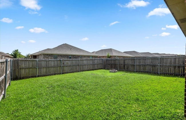 Spacious 3BR Home in Amazing Location - Foto 59
