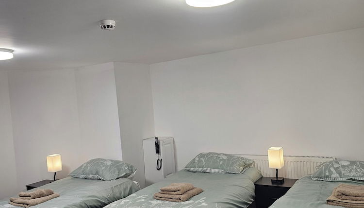 Foto 1 - Basement Apartment Near City Centre