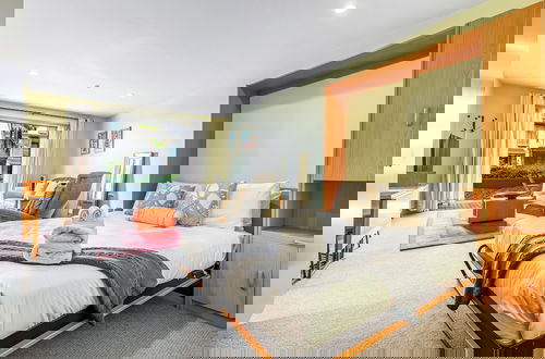 Foto 2 - Spacious Viaduct Studio + Free Parking!