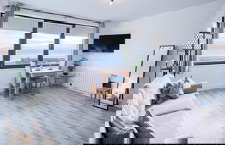 Photo 1 - The Lighthouse - 1 Bedroom Apartment - Saundersfoot