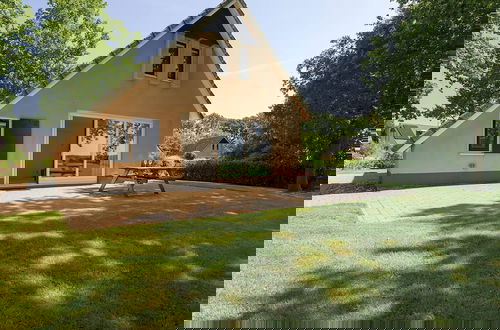 Foto 1 - Spacious Bungalow Near the Frisian Lakes