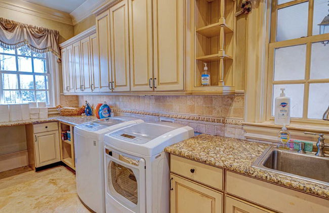 Lions Gate Estate in Sandy Springs - Photo 61