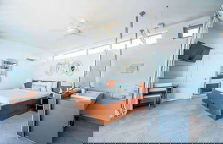 Foto 3 - Vacation Villa, Oceanview and Hotel Amenities v1