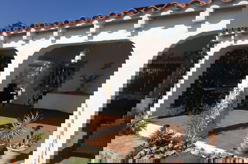 Photo 11 - Lovely 4-bed Villa in L'ametlla de Mar, off Grid ,
