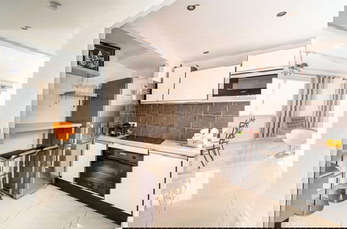 Photo 8 - Cosy Apartment - Martinez - 2 Bedrooms/6 People