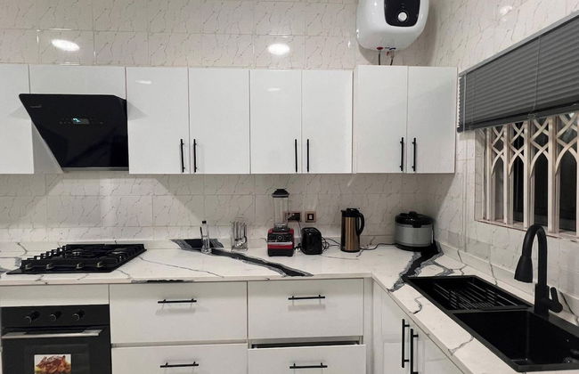3 Bed Flat - Sleeps 6 - Parking - Wifi - Foto 5