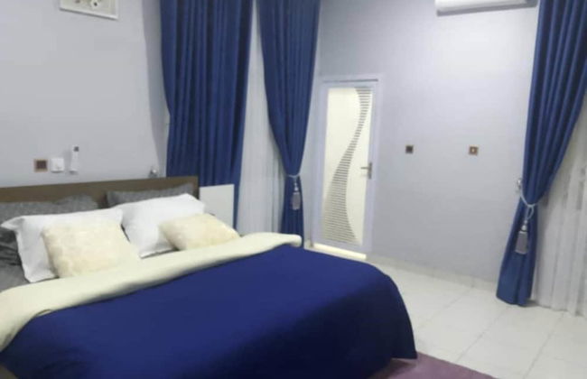 3 Bed Flat - Sleeps 6 - Parking - Wifi - Foto 3