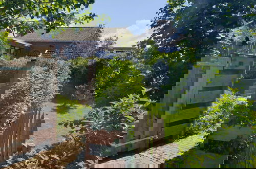 Photo 30 - Group Holiday Home With Gardens