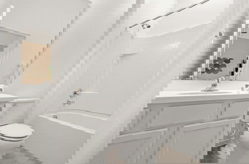 Foto 50 - Upstay - Guest Home w Cinema Theme Rooms