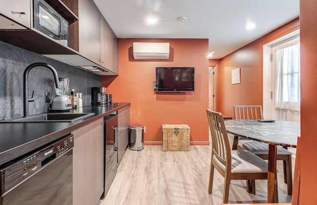 Quebec City 2 Bedroom Treasure - Foto 10