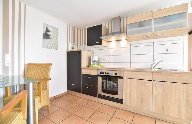 Boutique Bungalow in Insel Poel With Terrace - Foto 13