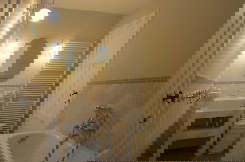 Foto 31 - Delightful Castle in Bastogne With Bubble Bath