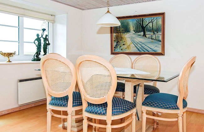 6 Person Holiday Home in Hojer - Foto 32