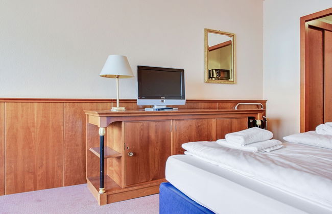 Comfortable Waterfront Apartment in Hahnenklee - Photo 10