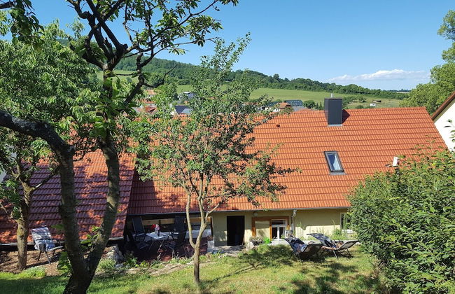 Charming Holiday Home With Natural Garden in Kaltennordheim-thuringia - Foto 37