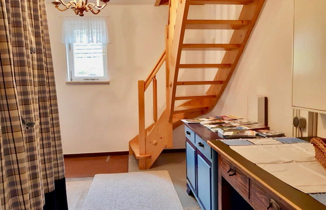 Charming Holiday Home With Natural Garden in Kaltennordheim-thuringia - Photo 3