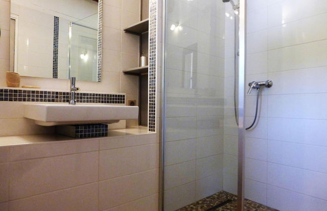 Charming Holiday Flat With Shared Pool, Malaucene - Foto 17