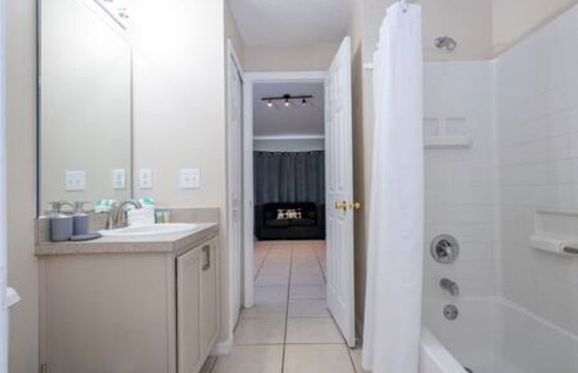 Amazing 5 BR w Game Room Minutes From Disney - Foto 12