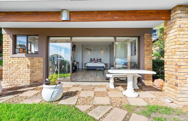 Zaria Sun Cottage - Photo 12