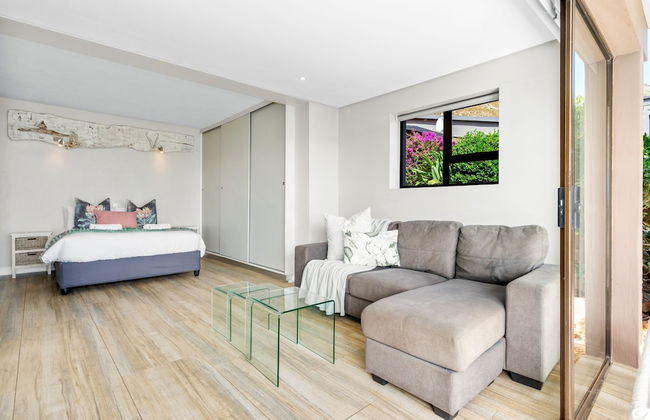 Zaria Sun Cottage - Photo 2